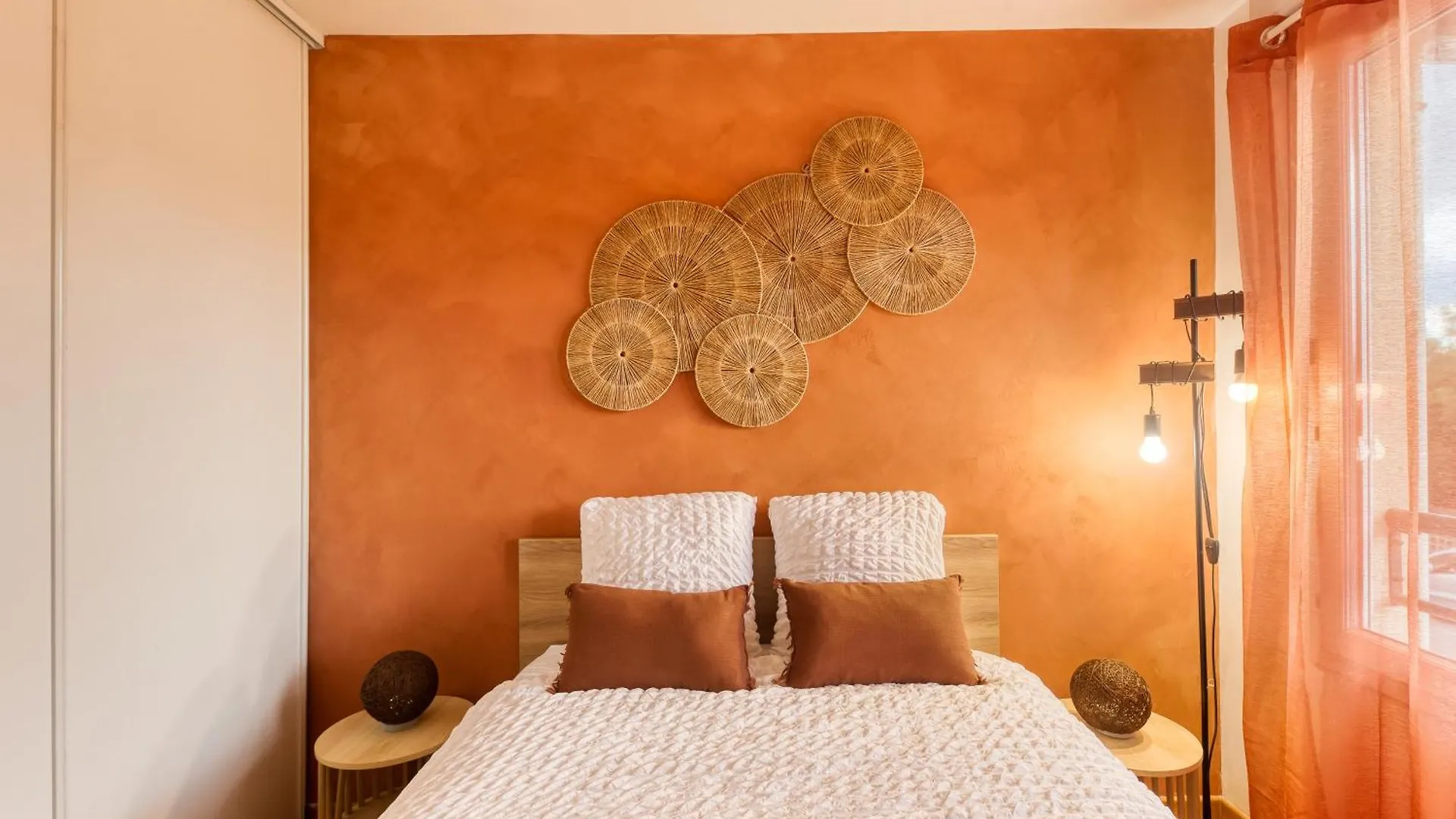 L'Ilot Zen- Ideal Pour Famille-Groupe-Pro-Double Parking-Highwifi-Aeroport Orly 8Min-Paris30Min Fresnes  0*, Fresnes (Val-de-Marne) France