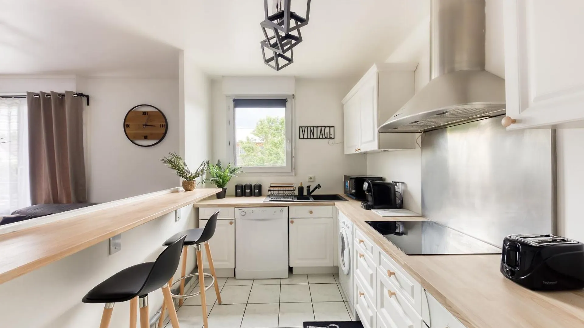 L'Ilot Zen- Ideal Pour Famille-Groupe-Pro-Double Parking-Highwifi-Aeroport Orly 8Min-Paris30Min Fresnes
