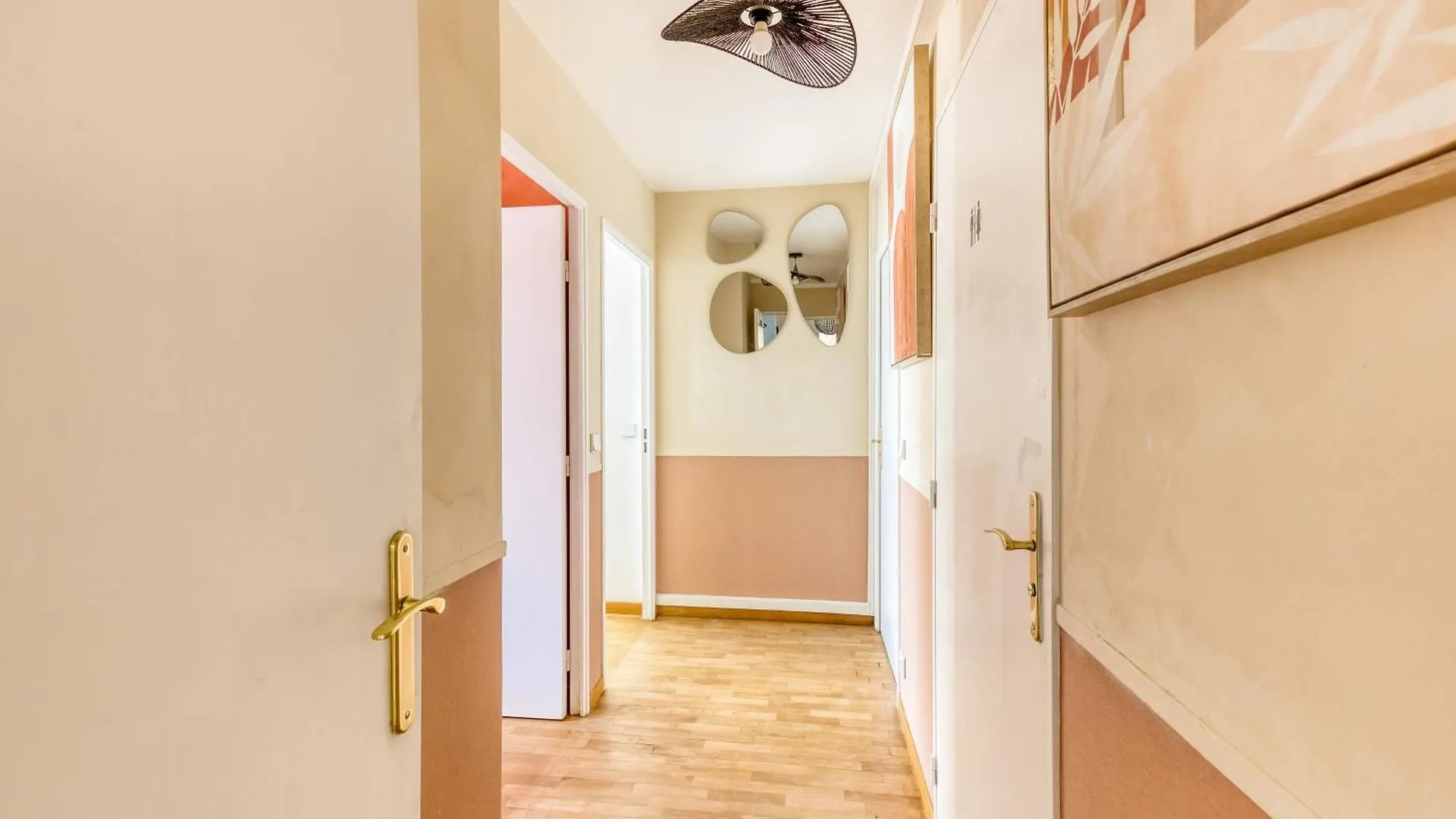 Apartment L'Ilot Zen- Ideal Pour Famille-Groupe-Pro-Double Parking-Highwifi-Aeroport Orly 8Min-Paris30Min Fresnes