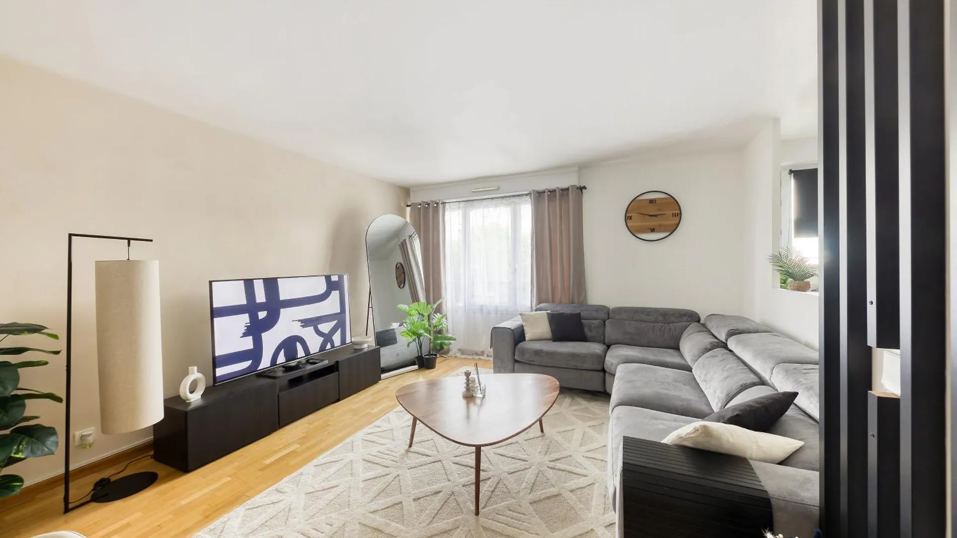 Apartment L'Ilot Zen- Ideal Pour Famille-Groupe-Pro-Double Parking-Highwifi-Aeroport Orly 8Min-Paris30Min Fresnes